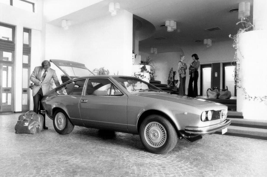  Alfa Romeo Alfetta GT (116) 1974 года  (фото 3 из 18)